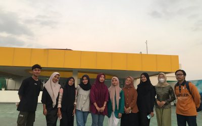PELATIHAN MENARI MAHASISWA HUKUM KELUARGA ISLAM