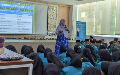SOSIALISASI VISI MISI HUKUM KELUARGA ISLAM PADA SAAT PBAK UINMA 2023