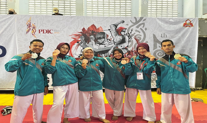 Dua Skrikandi Prodi HES mendapatkan Medali di Ajang Bergengsi Kejuaraan Internasional Perisai Diri di GOR Turide Lombok Barat