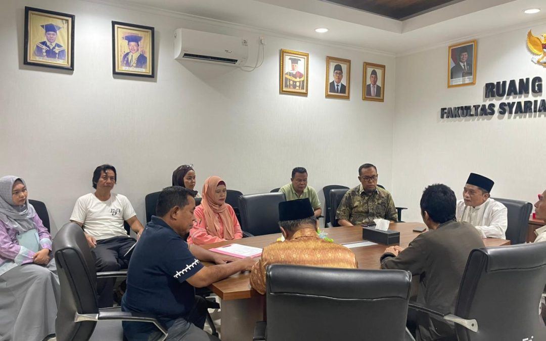 Dekan Fakultas Syariah Berikan Pembinaan kepada Tenaga Kependidikan, Tekankan Profesionalisme dan Kolaborasi