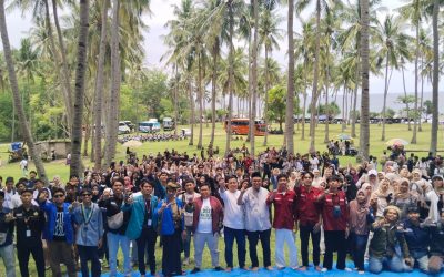 MAHASIWA ADALAH PRIORITAS UTAMA: Dekan Fakultas Syariah Tekankan Semangat Keakraban dan Pengabdian di Kegiatan Keakraban Raya 2025
